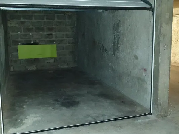 Garage Box 12m² Haute folie