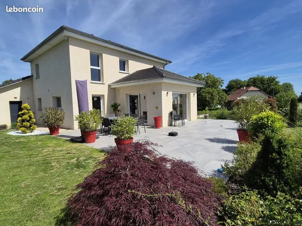 Maison 11 pièces 195 m²