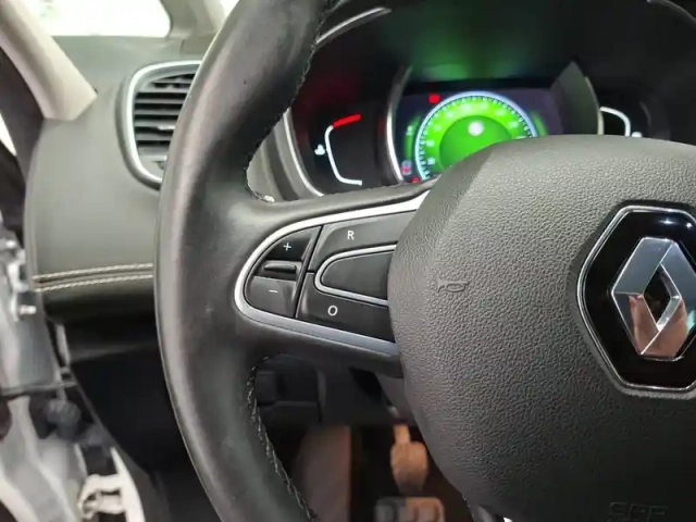 Renault Scenic tce 140 fap — photo 31