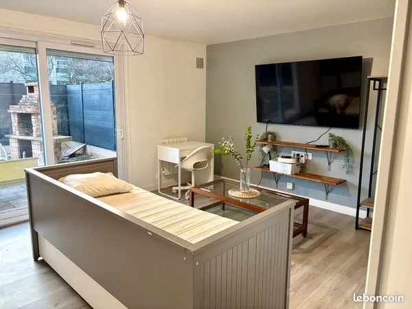 STUDIO 26m2 avec terrasse