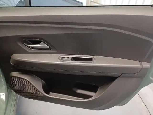 Dacia Jogger eco-g 100 5 places gsr2 — photo 18