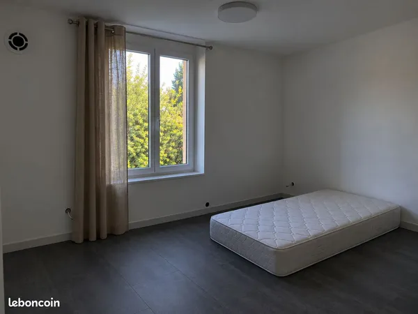 Loue T3 meublée