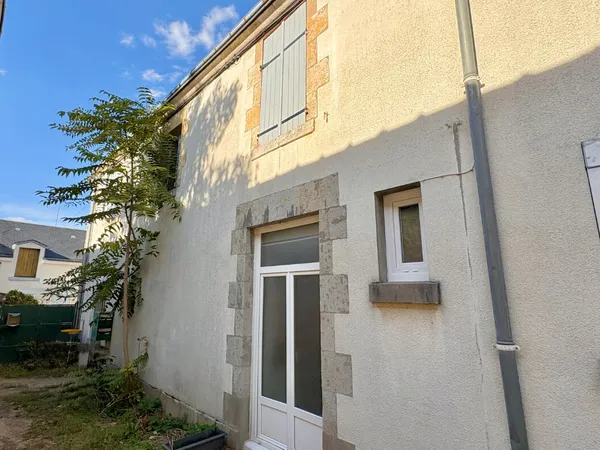 APPARTEMENT Fay Aux Loges, 3 pièces 61 m²