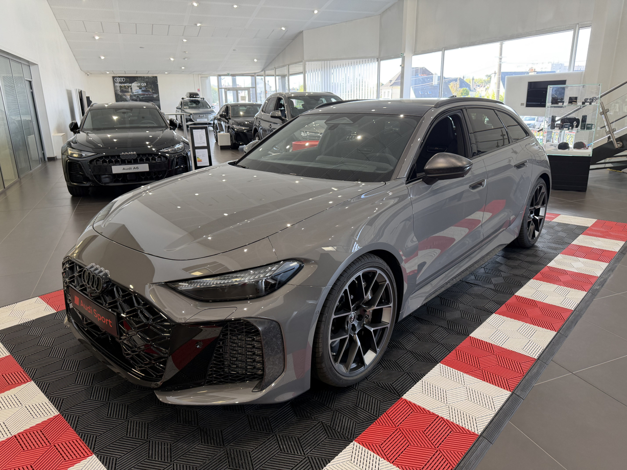 Audi RS5 Avant PHEV V6 2.9 quattro Tiptronic — photo 3