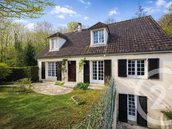 Maison 13 pièces 226 m²