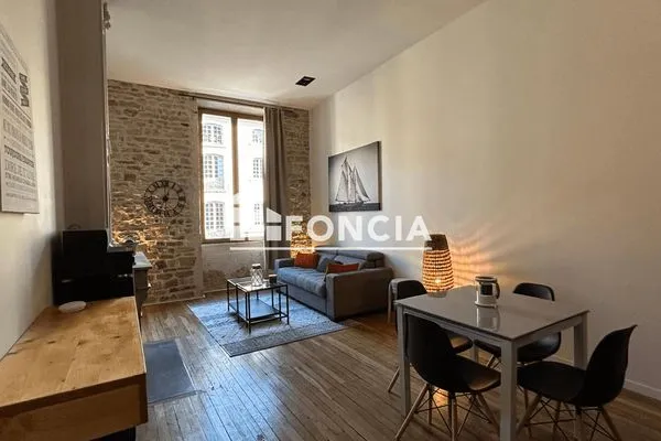 Appartement meublé 2 pièces 76 m²
