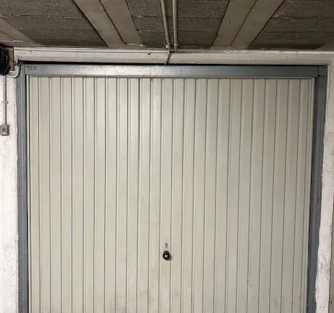 Box fermé 12 m² trois rivières