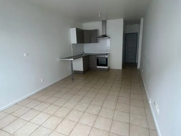 T1 bis rénové de 35 m² à louer BORDEAUX