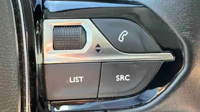 Peugeot 5008 puretech 130ch s&amp;s bvm6 — photo 26