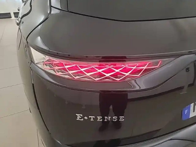 Ds Ds 7 ds7 crossback hybride e-tense 225 eat8 — photo 17