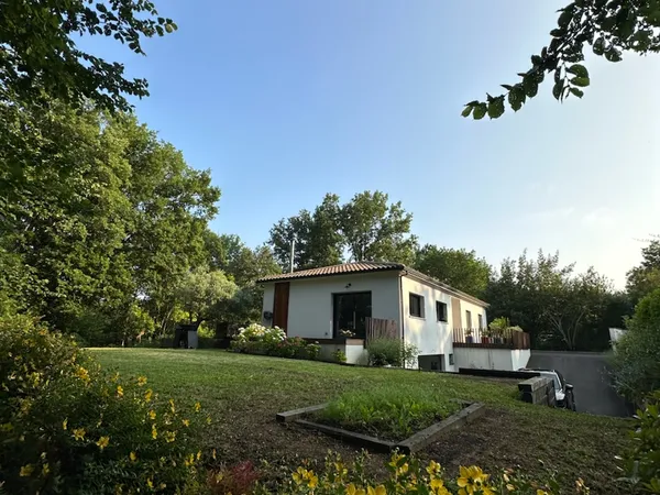 Vends maison 128m² au fond d'un chemin. Calme absolu