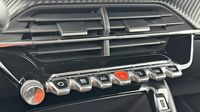 Peugeot 2008 1.2 PureTech 100ch S&S Style — photo 15