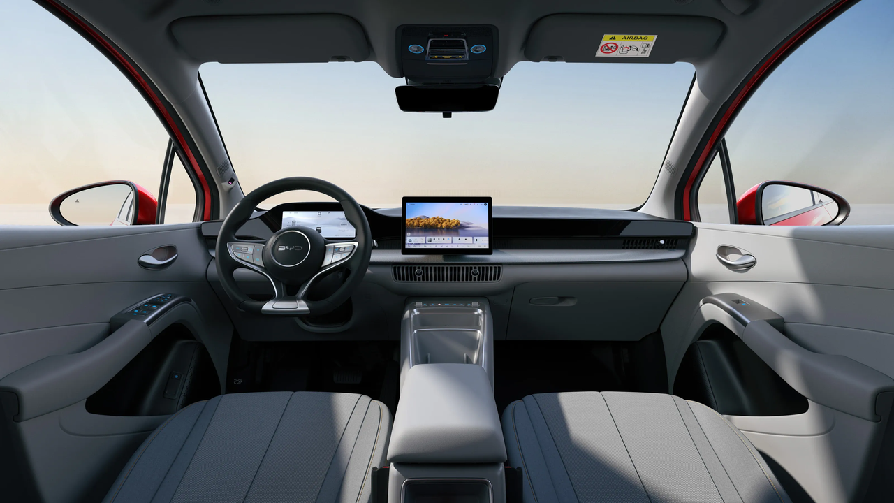 BYD Dolphin G 1.5 DM-i PHEV 212 ch — photo 5