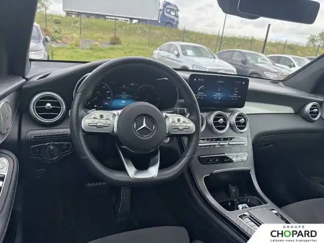 Mercedes Glc coupé 300 de 9g-tronic 4matic — photo 2