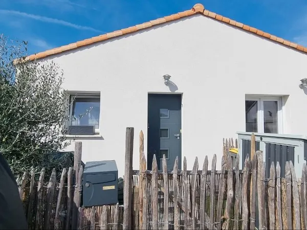 200m de l océan maison récente 116m2