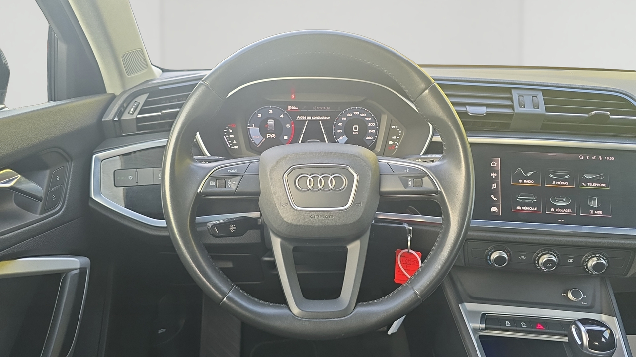 Audi Q3 35 TDI 150 ch S tronic 7 — photo 11