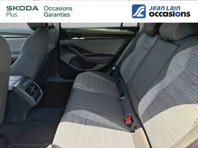 Skoda Superb combi 1.5 tsi mhev 150 ch act dsg7 — photo 6