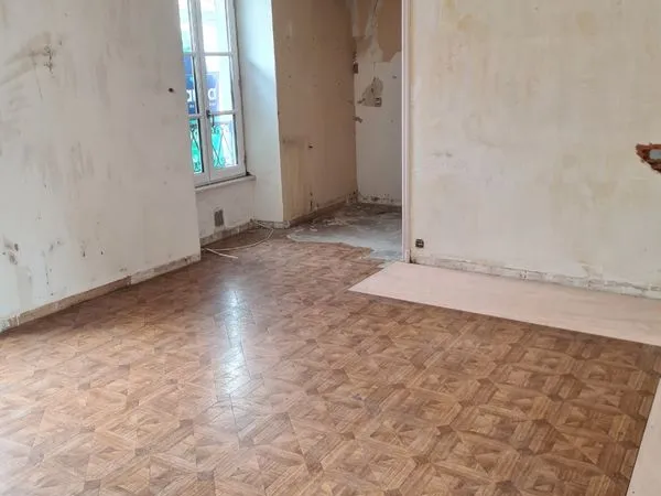 Vente d un plateau t3 à rénover