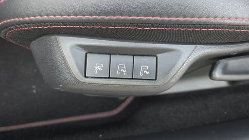 Peugeot 308 SW 1.6 Puretech 225 EAT8 - GT – 2018 – 120980 km – Essence – Boîte Automatique — photo 26