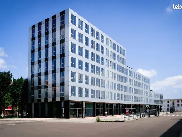 Bureaux 487 m² LENS