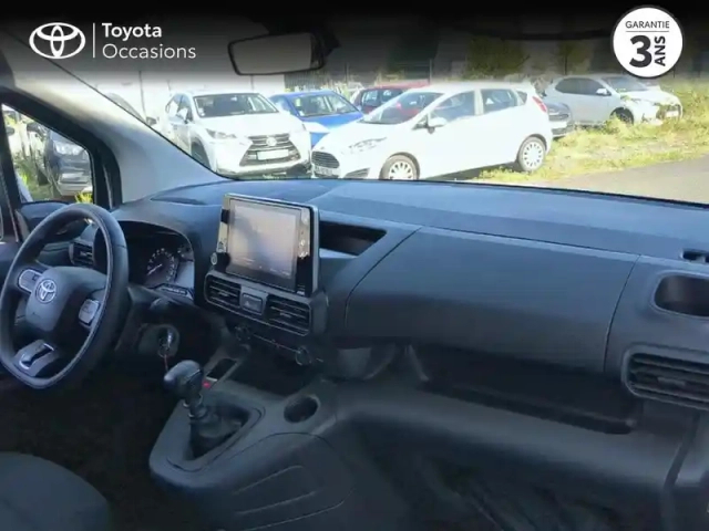 Toyota Proace city medium 110 vvt-i dynamic mc23 — photo 8