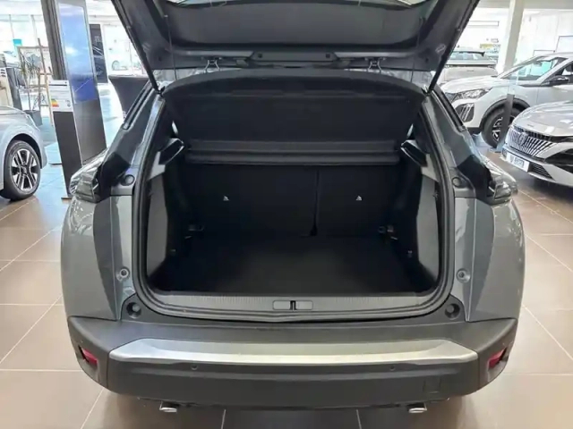 Peugeot 2008 hybrid 145 e-dcs6 — photo 6