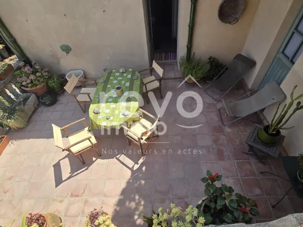 ST PARGOIRE: Belle vigneronne 177 m² hab. en parfait état avec 2 terrasses et grand garage
