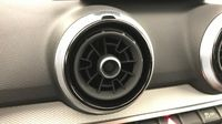 Audi Q2 35 TFSI 150ch Design S tronic 7 — photo 26
