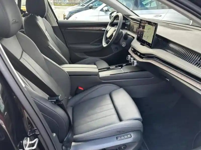 Skoda Superb 1.5 tsi 204ch phev laurin &amp; klement dsg6 — photo 9