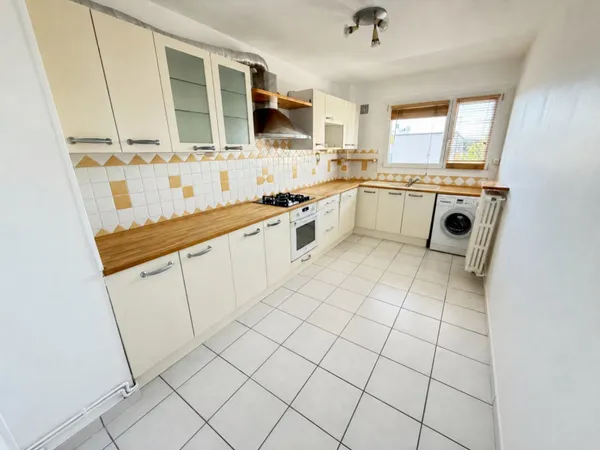 Appartement 4 pièces 76 m²