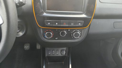 Dacia Spring EV 45 27 kWh - Confort Plus – 2022 – 77682 km – Électrique – Boîte Automatique — photo 17