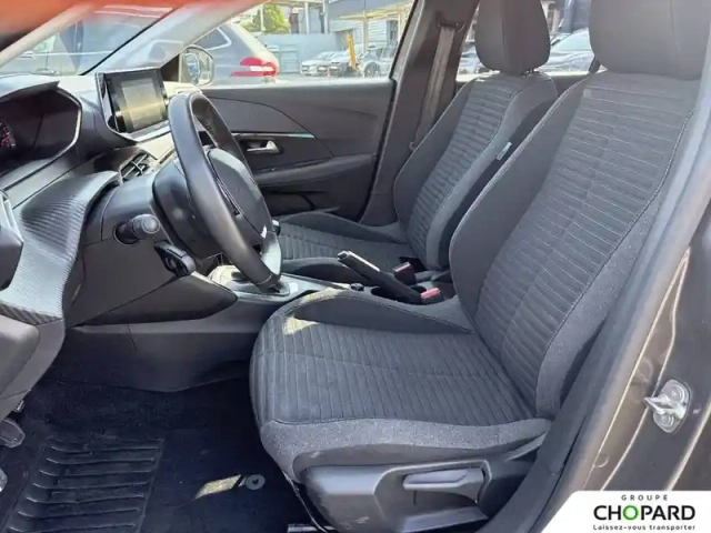 Peugeot 208 puretech 100 s&amp;s bvm6 — photo 10