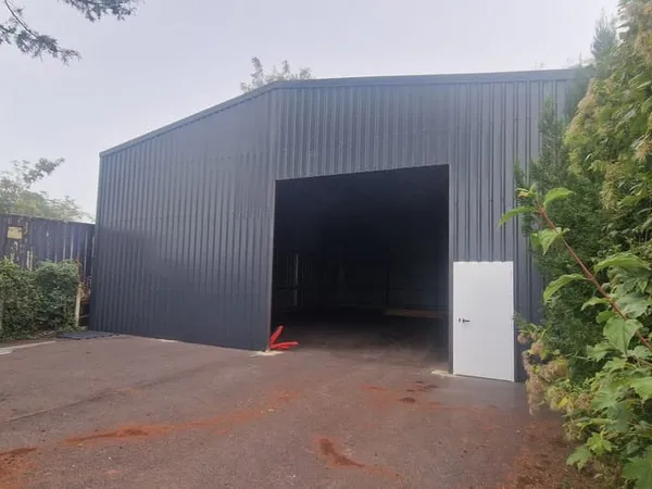 Parking 225 m²