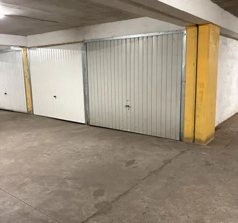 Garage Villeurbanne à vendre quartier Gratte Ciel