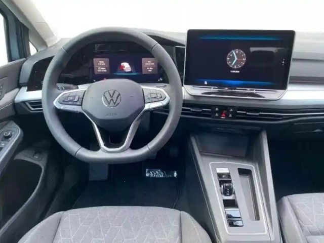 Volkswagen Golf 8 fl 1.5 ehybrid 204ch dsg6 life pl — photo 9