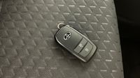 Toyota Yaris Cross 116h Design MC24 — photo 16