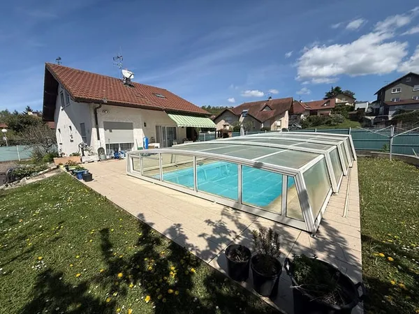 Maison Vetraz Monthoux 8 pièce(s) 226 m2.