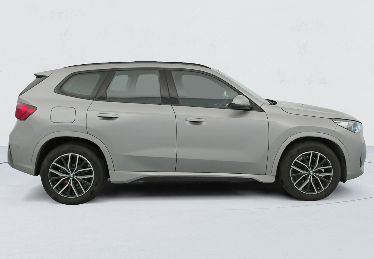 BMW X1 — photo 6