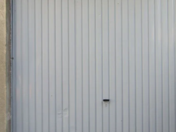 Garage a louer a saint michel de maurienne