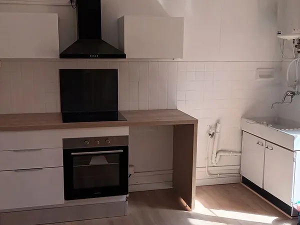 T2 meublé rénové lumineux