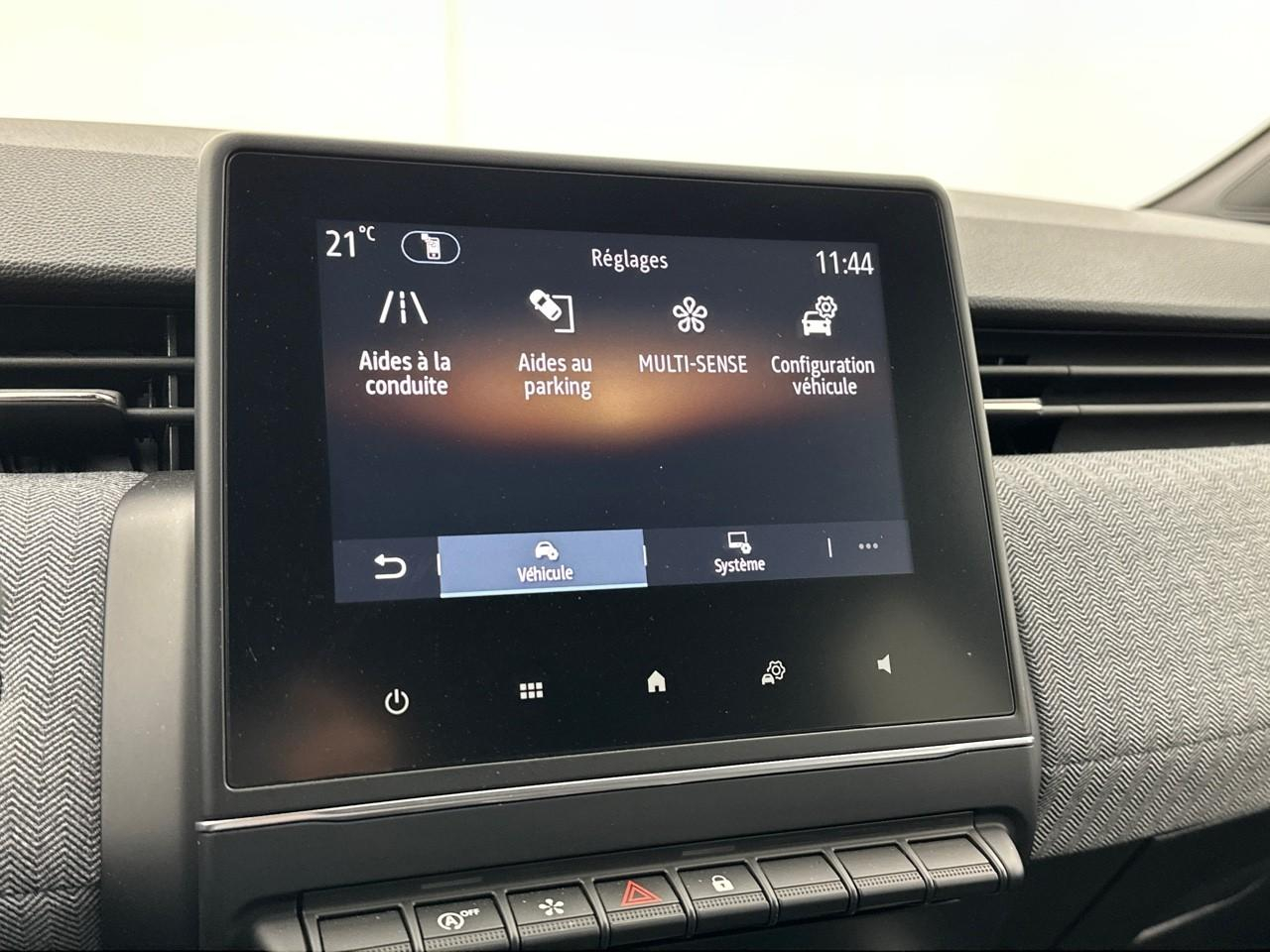 Renault Clio tce 90 ch gsr2 techno — photo 25