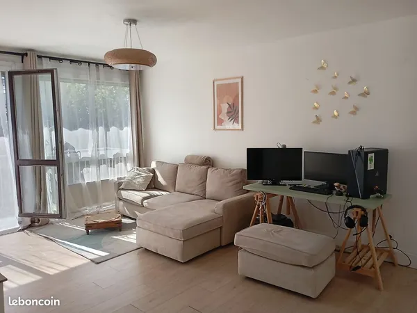 Appartement en résidence sécurisée