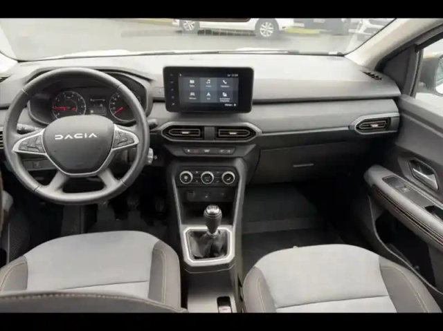 Dacia Sandero 1.0 tce 90ch stepway extreme -24 — photo 9