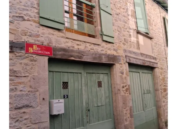 Meublé T2 la bastide 12200