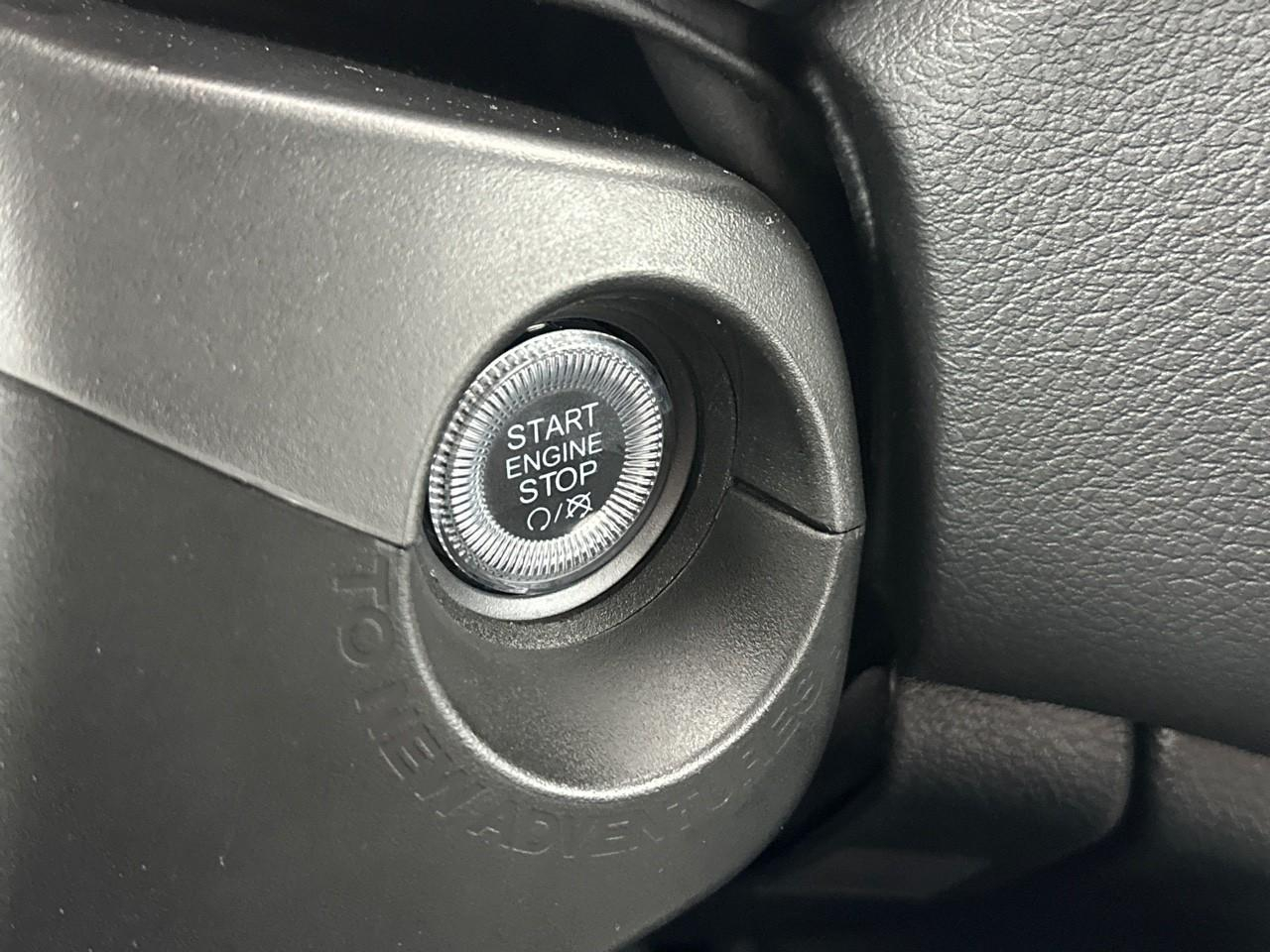 Jeep Renegade 1.5 turbo t4 130 ch bvr7 e-hybrid altitude — photo 22