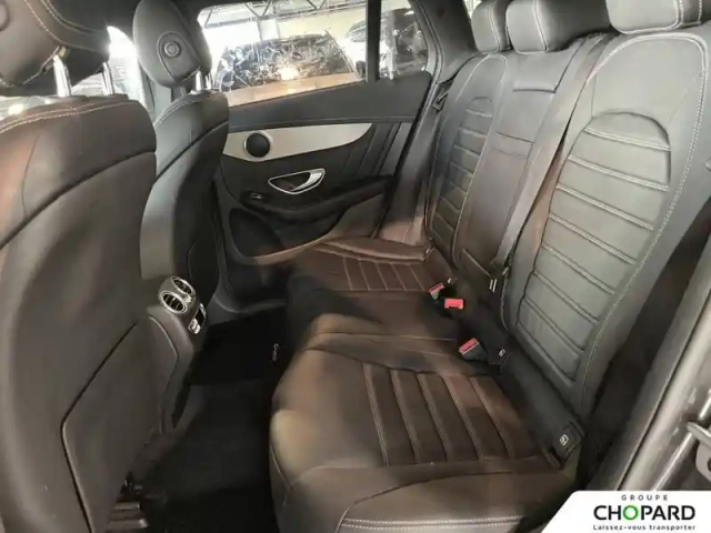 Mercedes Eqc 400 4matic — photo 18