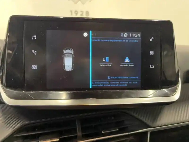 Peugeot 208 puretech 75 s&amp;s bvm5 — photo 21
