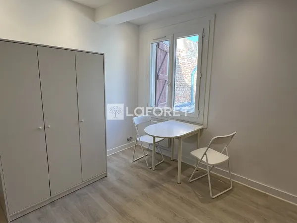 Appartement 1 pièce 15 m²