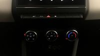 Renault Clio 1.0 TCe 90ch Equilibre — photo 26