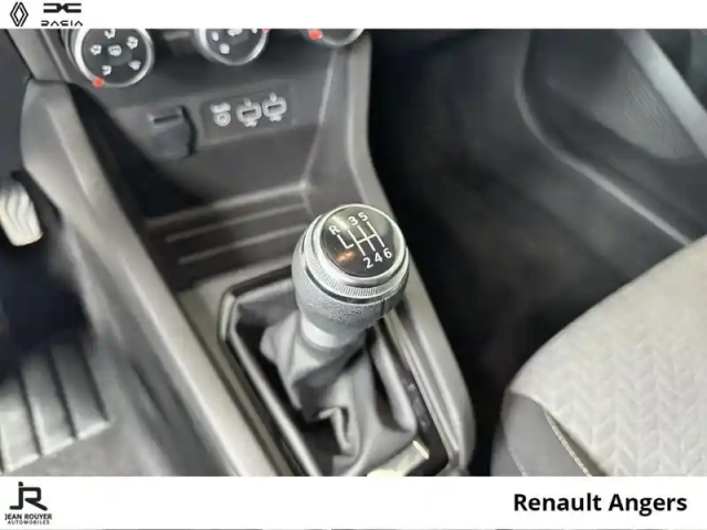 Renault Clio 1.5 blue dci 100ch evolution — photo 67